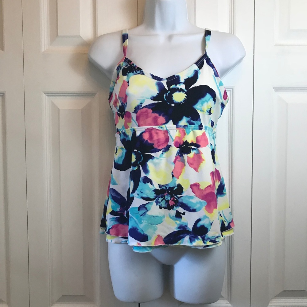 Croft Barrow Floral Blur Indigo Underwire Tankini